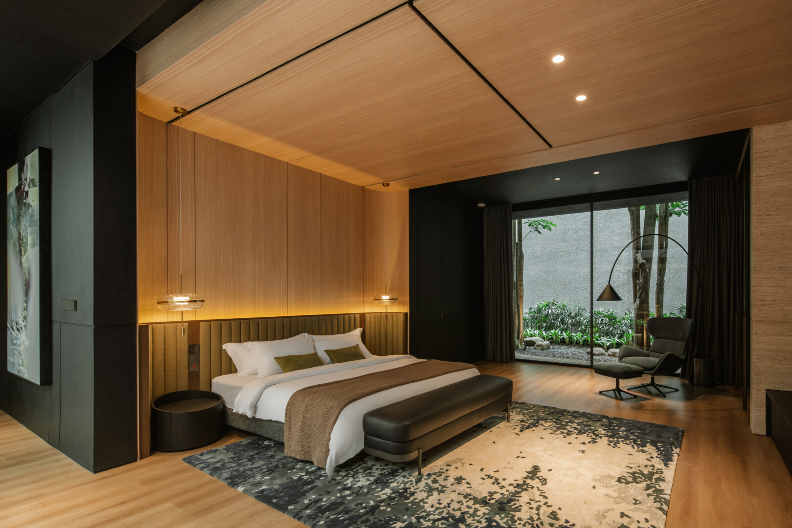 XYZ HOUSE - Image 11