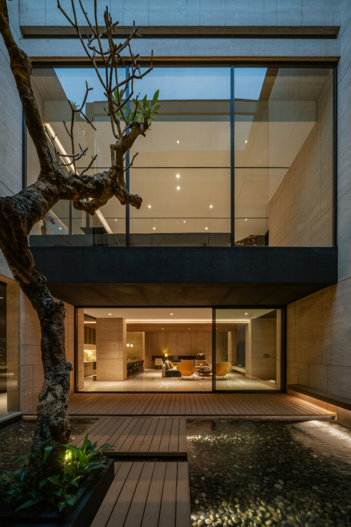 XYZ HOUSE - Image 24