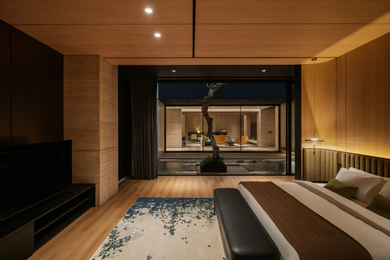 XYZ HOUSE - Image 21